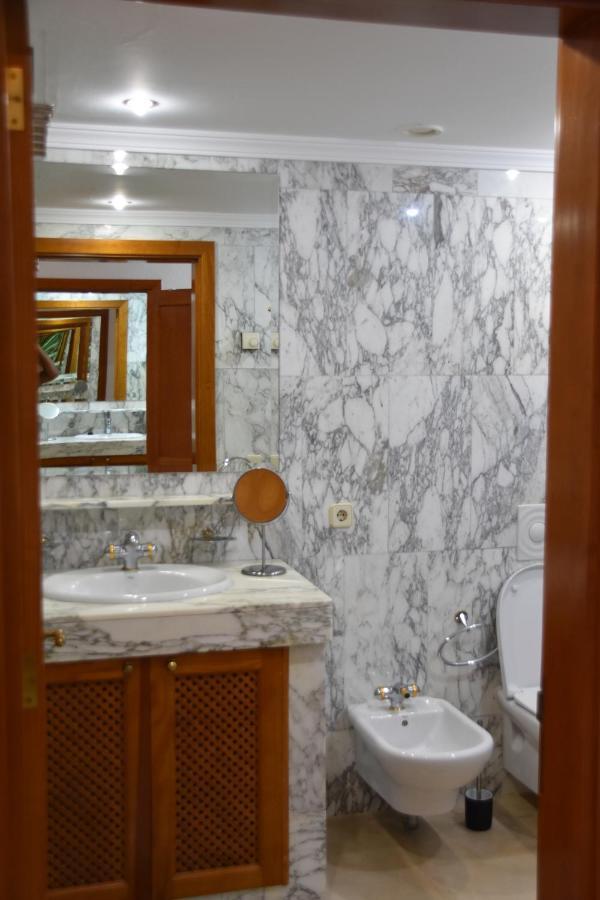 Elsa Tauro Topaz Mogan Ngoại thất bức ảnh